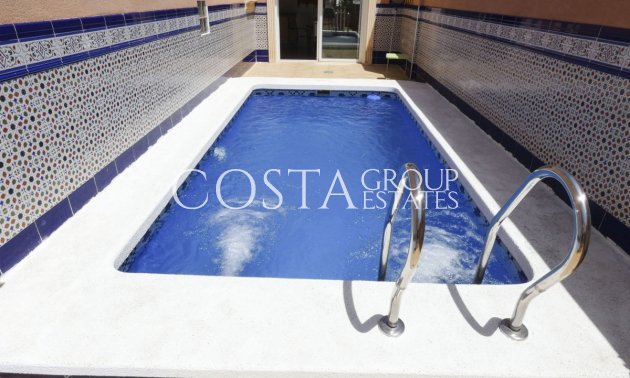 Herverkoop - Villa -
Bigastro