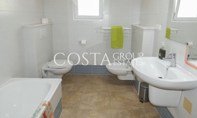 Herverkoop - Villa -
Bigastro