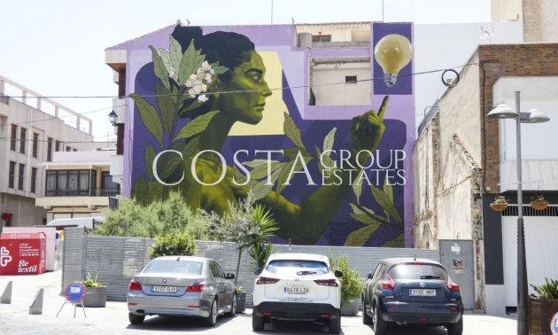 Herverkoop - Villa -
Bigastro