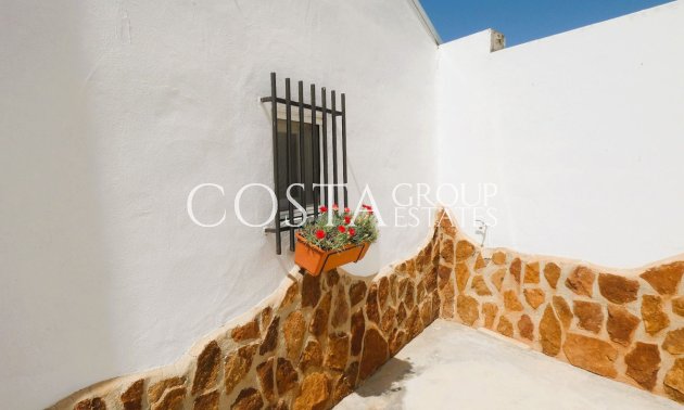 Wiederverkauf - Villa -
Dolores - Dolores Centro