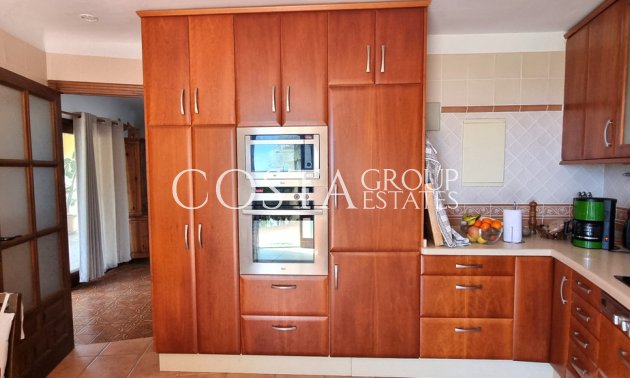 Resale - Villa -
Altea - Altea Centro