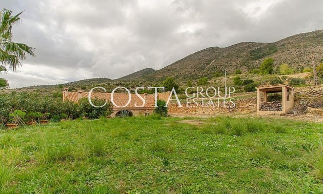 Odsprzedaż - Willa -
Benissa - Benissa Centro