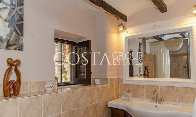 Odsprzedaż - Willa -
Benissa - Benissa Centro