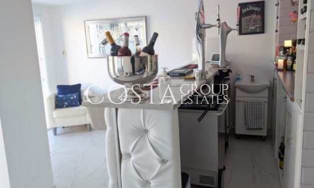 Herverkoop - Villa -
Orihuela Costa - Villamartin