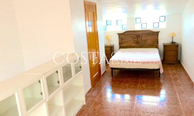 Herverkoop - Huis -
Orihuela Costa - Playa Flamenca