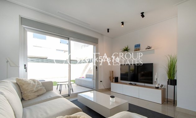 Resale - House -
Rojales - Ciudad Quesada