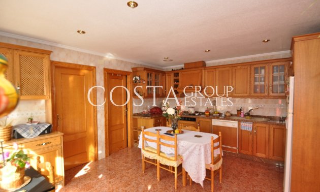 Herverkoop - Huis -
Pinoso - Pinoso Centro