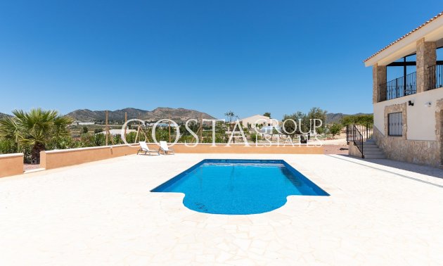 Herverkoop - Villa -
La Romana - La Romana Centro