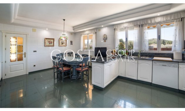 Wiederverkauf - Villa -
Yecla - Yecla Centro