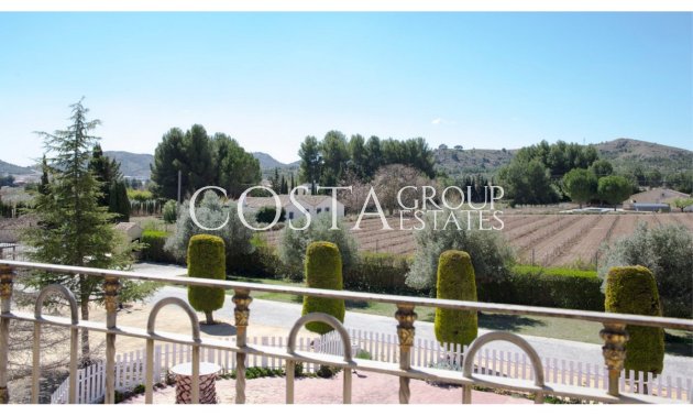 Wiederverkauf - Villa -
Yecla - Yecla Centro