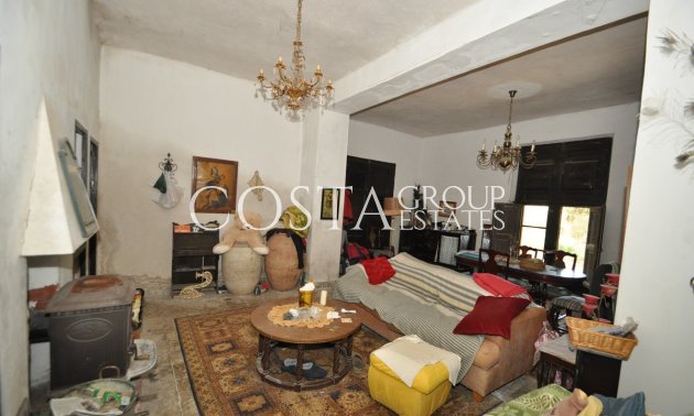 Herverkoop - Villa -
Yecla - Yecla Centro