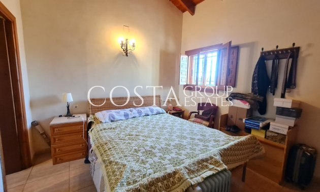 Resale - Villa -
Pinoso - Pinoso Centro