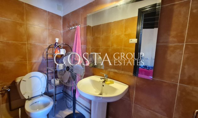 Resale - Villa -
Pinoso - Pinoso Centro