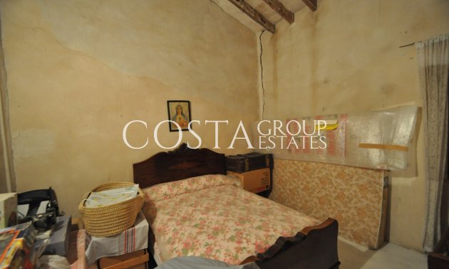 Herverkoop - Huis -
Pinoso - Pinoso Centro