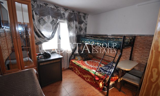 Odsprzedaż - Dom -
Pinoso - Pinoso Centro