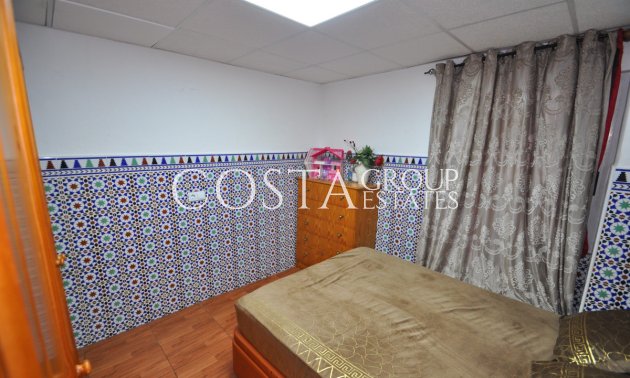 Odsprzedaż - Dom -
Pinoso - Pinoso Centro