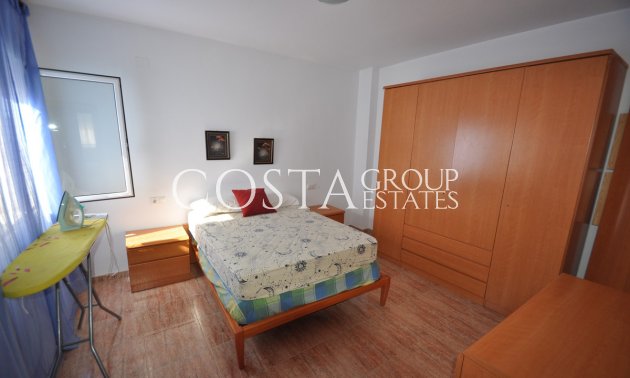 Odsprzedaż - Dom -
Pinoso - Pinoso Centro