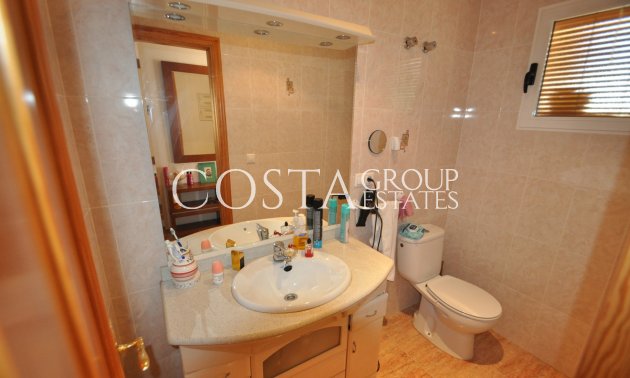 Odsprzedaż - Dom -
Pinoso - Pinoso Centro