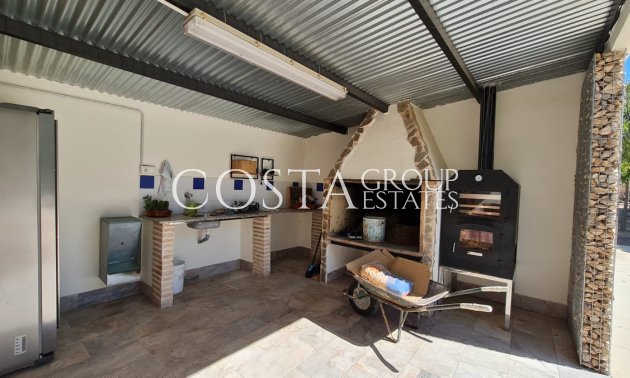 Wiederverkauf - Villa -
Yecla - Yecla Centro