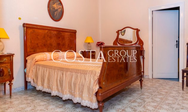 Wiederverkauf - Villa -
Yecla - Yecla Centro