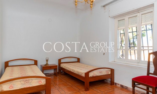 Wiederverkauf - Villa -
Yecla - Yecla Centro