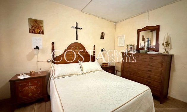 Wiederverkauf - Villa -
Yecla - Yecla Centro