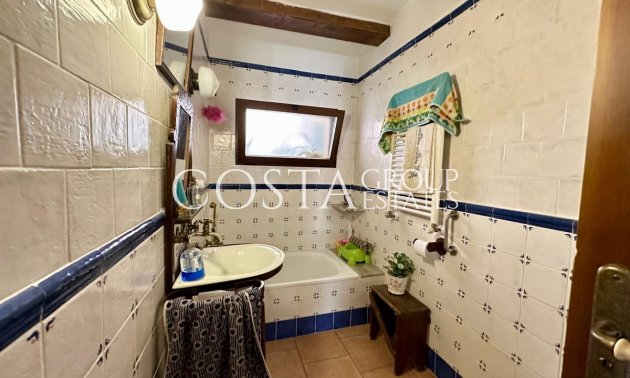 Wiederverkauf - Villa -
Yecla - Yecla Centro