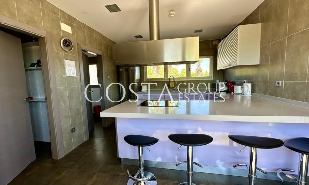 Wiederverkauf - Villa -
Yecla - Yecla Centro