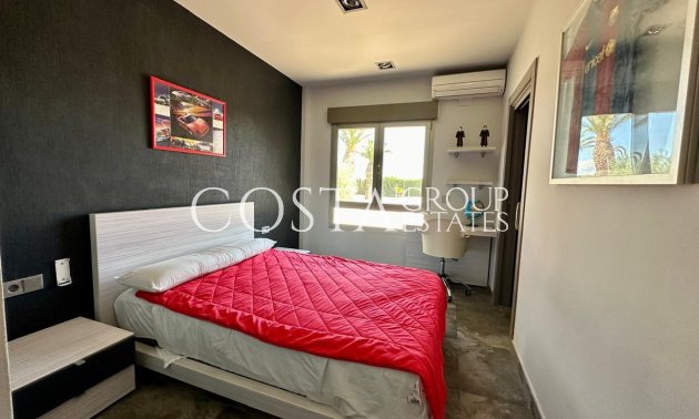 Wiederverkauf - Villa -
Yecla - Yecla Centro