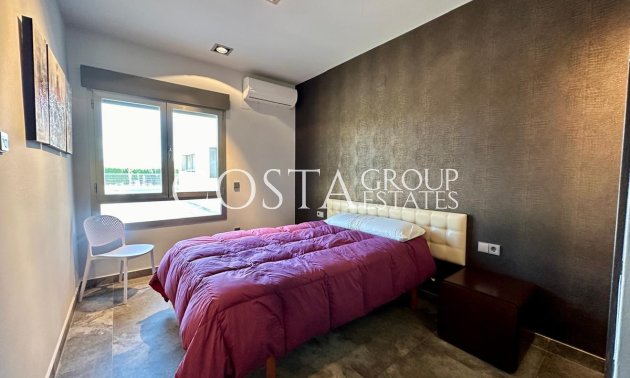 Wiederverkauf - Villa -
Yecla - Yecla Centro