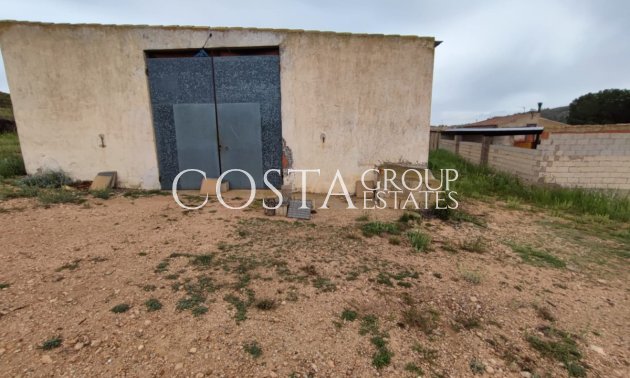 Herverkoop - Villa -
Yecla - Yecla Centro