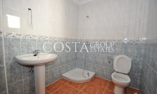 Herverkoop - Huis -
Pinoso - Pinoso Centro