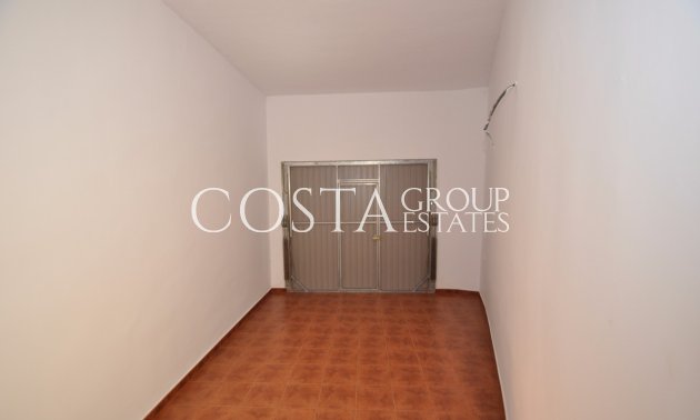 Herverkoop - Huis -
Pinoso - Pinoso Centro