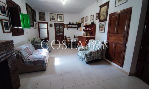 Wiederverkauf - Villa -
Yecla - Yecla Centro