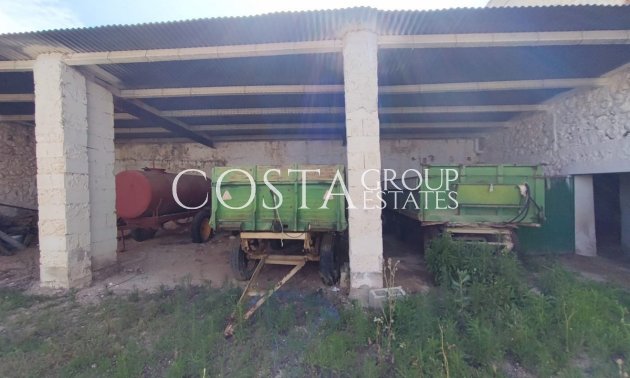 Wiederverkauf - Villa -
Yecla - Yecla Centro