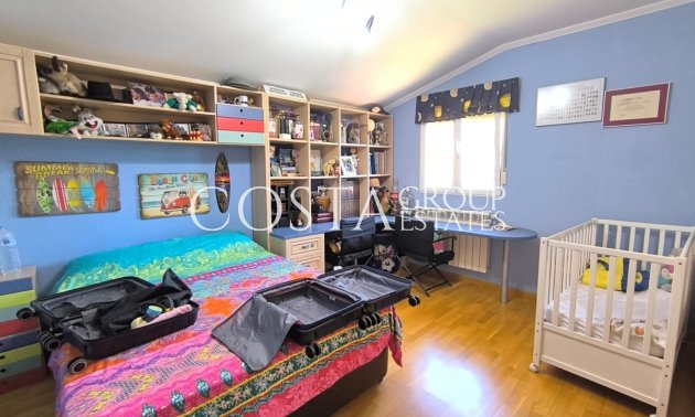 Wiederverkauf - Villa -
Yecla - Yecla Centro