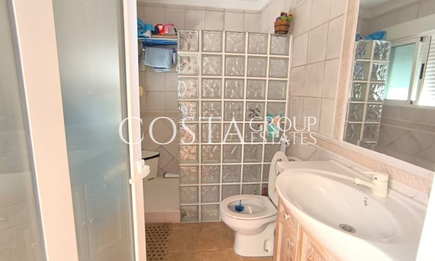 Wiederverkauf - Villa -
Yecla - Yecla Centro