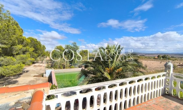 Herverkoop - Villa -
Yecla - Yecla Centro