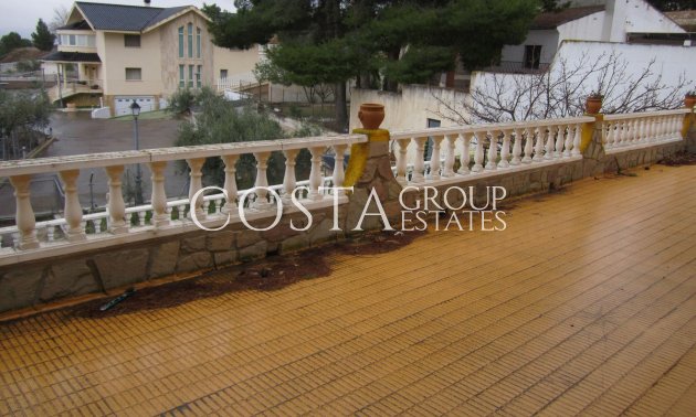 Herverkoop - Villa -
Yecla - Yecla Centro