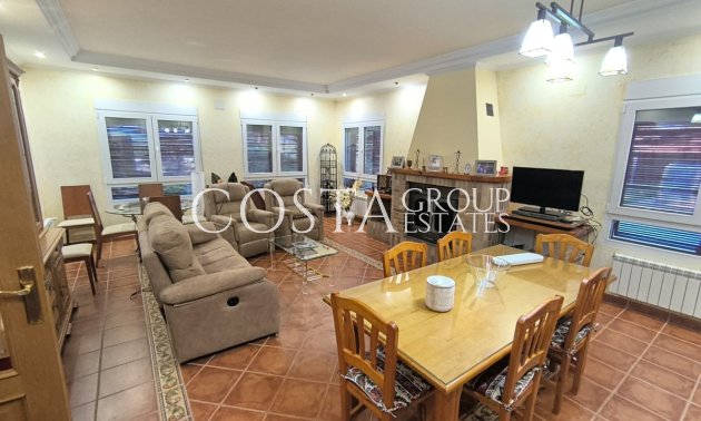 Wiederverkauf - Villa -
Yecla - Yecla Centro