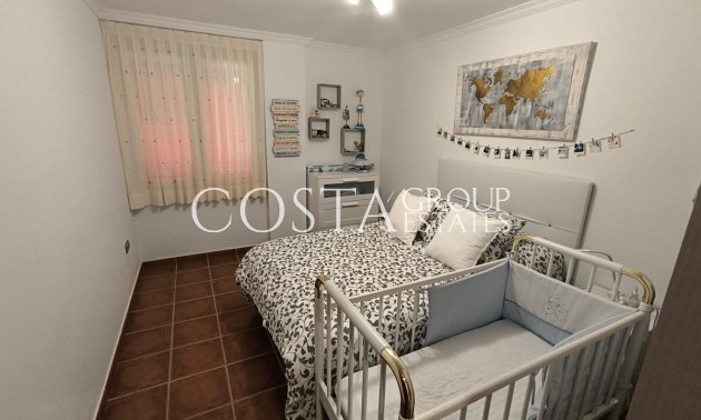 Wiederverkauf - Villa -
Yecla - Yecla Centro