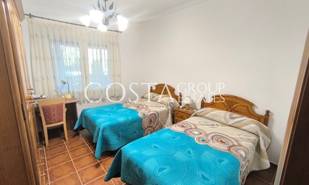 Wiederverkauf - Villa -
Yecla - Yecla Centro