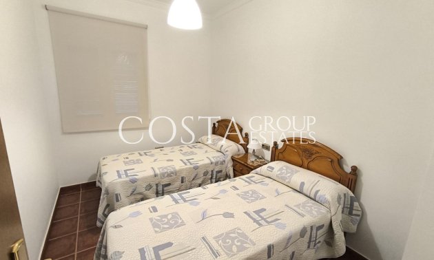 Wiederverkauf - Villa -
Yecla - Yecla Centro