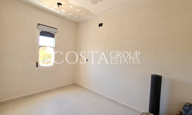 Wiederverkauf - Villa -
Pinoso - Pinoso Centro