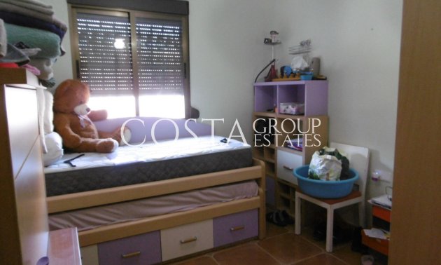 Revente - Villa -
Yecla - Yecla Centro