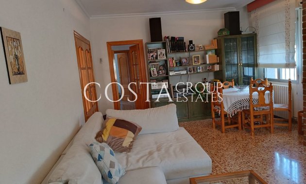 Herverkoop - Villa -
Yecla - Yecla Centro