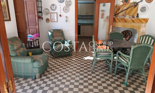 Herverkoop - Villa -
Yecla - Yecla Centro