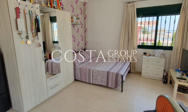 Resale - Villa -
Rojales - Ciudad Quesada