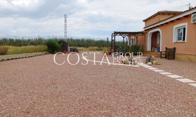 Revente - Villa -
Dolores - Dolores Centro