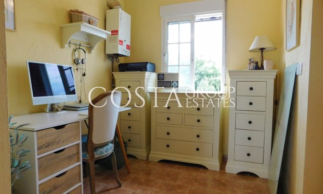 Revente - Villa -
Dolores - Dolores Centro